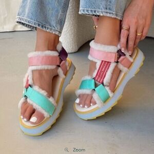 EMU Australia Raven‎ Platform Sandals Womens 6 Multi Color NEW Sheepskin W12699